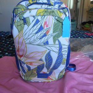 NEW Vera Bradley Reactive Grand Backpack in Rain Forest Leaves